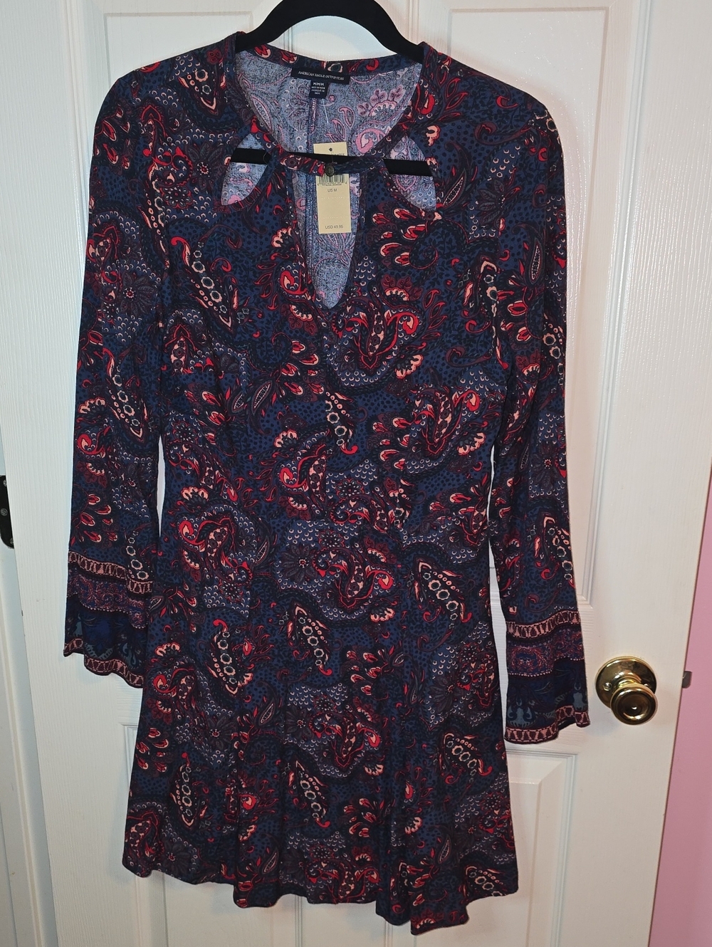 American Eagle Outfitters Navy and Red Paisley Keyhole Long-Sleeve Dress